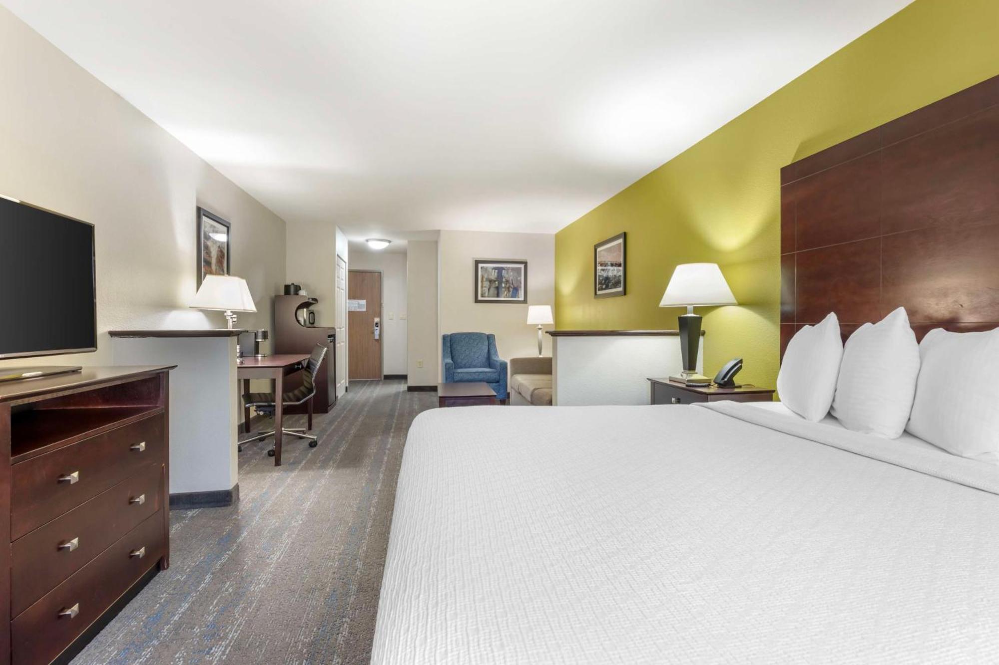 Best Western Plus Mansfield Inn And Suites Exterior photo